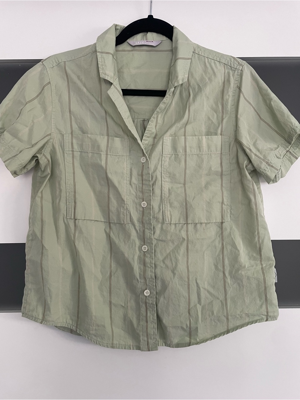 Stio Light Sage Green Short-Sleeve Button-Down Shirt